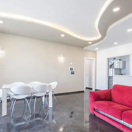 Crescent Luxury Retreat - Seafront Scala E * Salerno