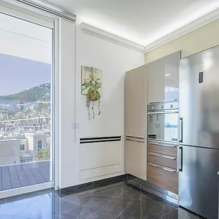 Apartamento Crescent Luxury Retreat - Seafront Scala E