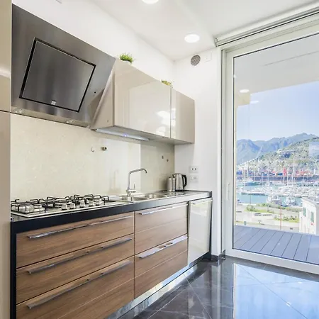 Apartamento Crescent Luxury Retreat - Seafront Scala E *