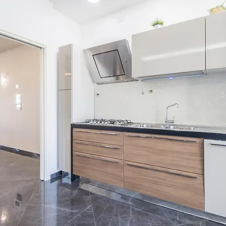 Apartamento Crescent Luxury Retreat - Seafront Scala E *