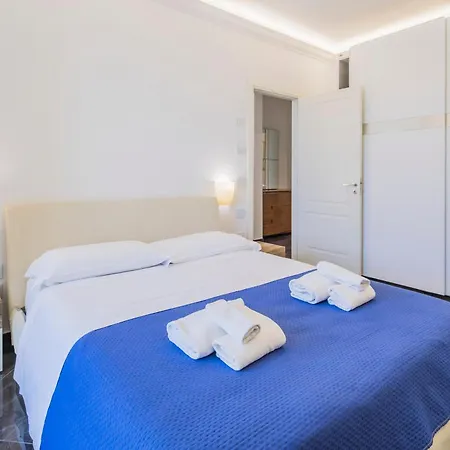 Apartamento Crescent Luxury Retreat - Seafront Scala E