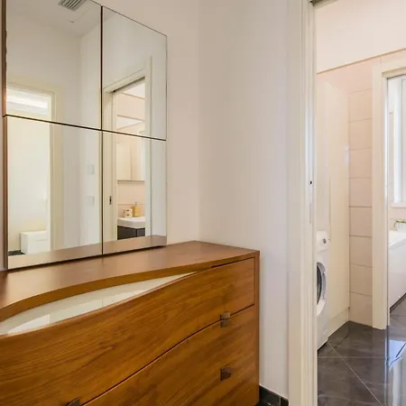Apartamento Crescent Luxury Retreat - Seafront Scala E